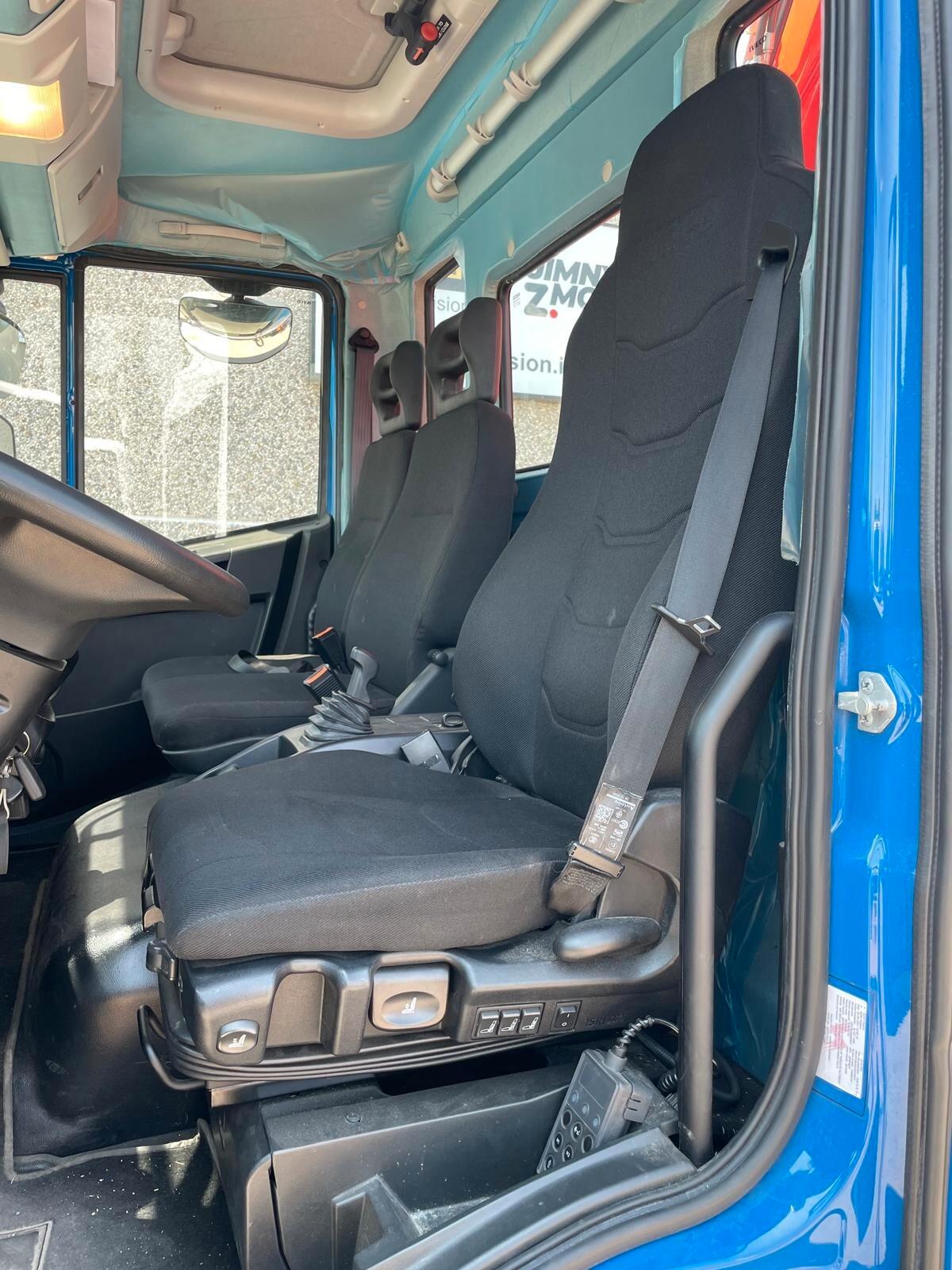 Iveco Eurocargo 120El22P Pas Carro Atrezzi Isoli Slide-D + Gru Fassi