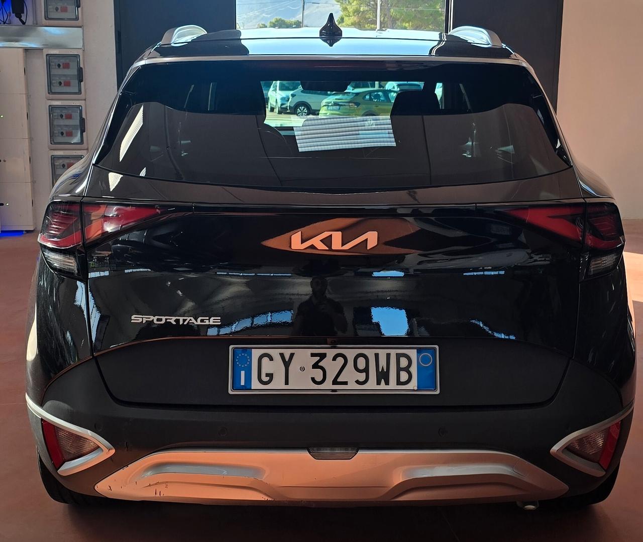 Kia Sportage 1.6 T-GDi HEV 239 CV (176 kW) AT6 AWD – Il SUV Premium Tecnologico Integrale