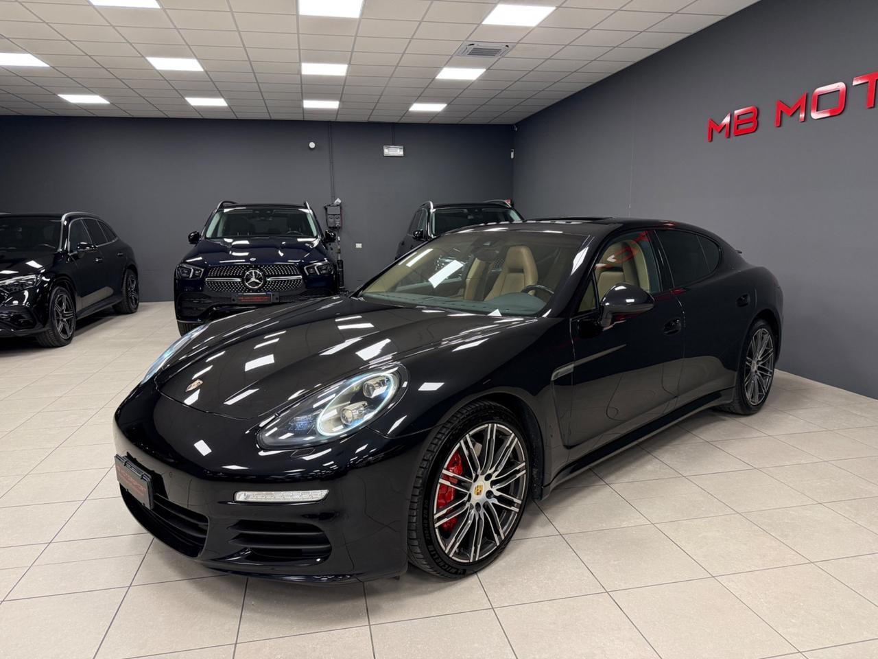 Porsche Panamera 3.0 Diesel Edition 300CV FULL OPTIONAL