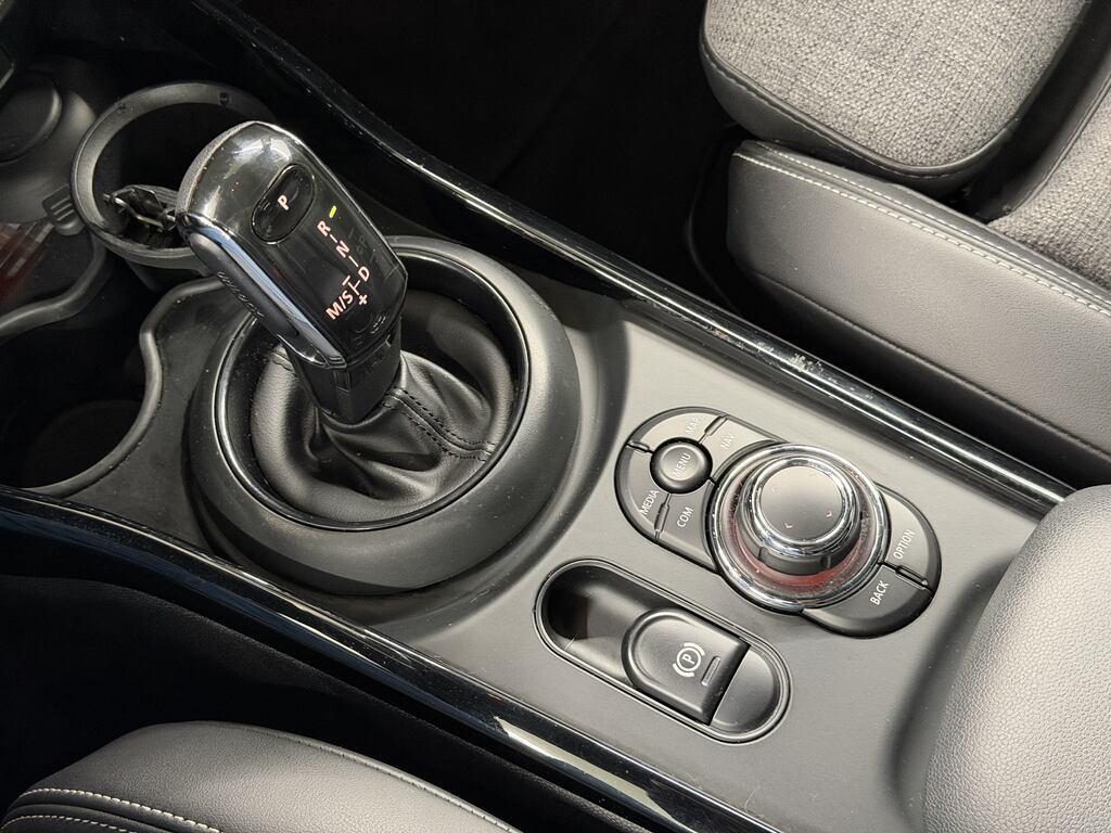 Mini Cooper D Clubman 2.0 Cooper D Business Auto