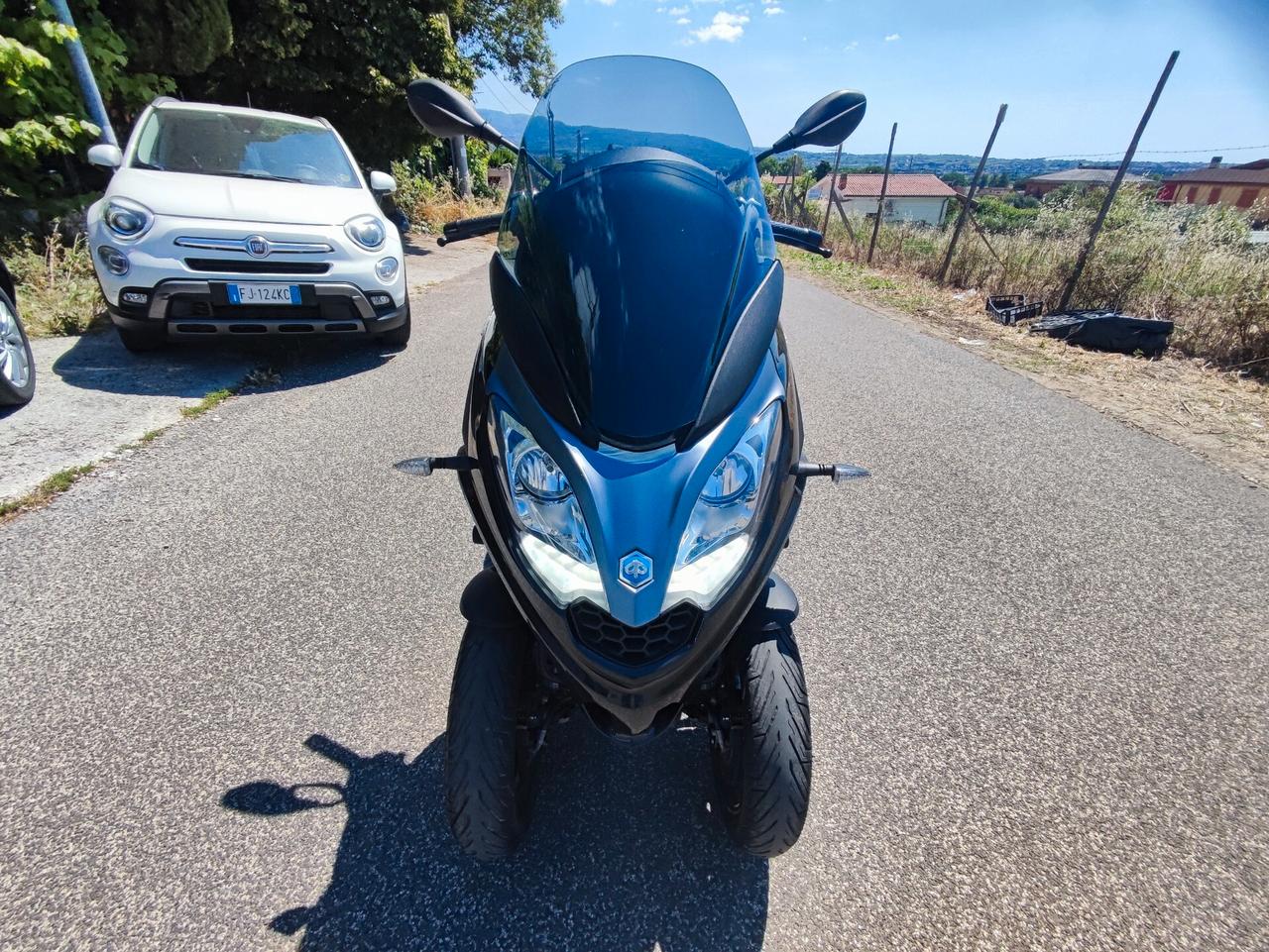 Piaggio MP3 300 MP3 300 IE ABS HPE