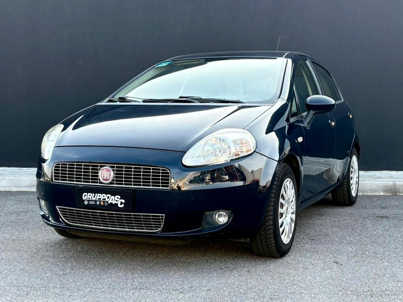 Fiat Grande Punto 5 Porte 1.4 BENZ 77 CV Dynamic Gpl ADATTA NEOPATENTATI