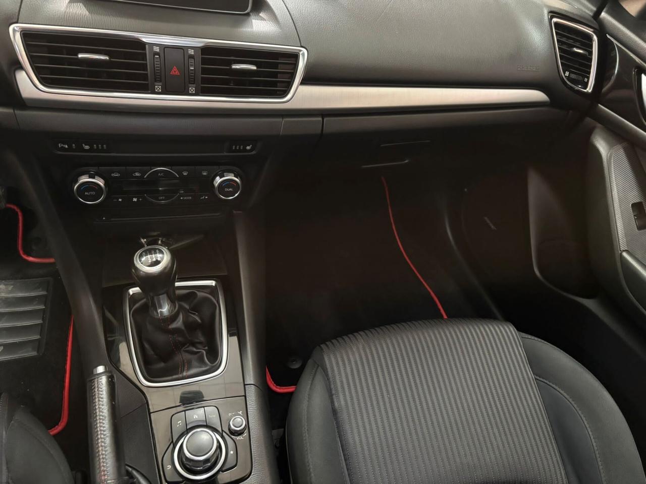 Mazda 3 2.2 Skyactiv-D Exceed