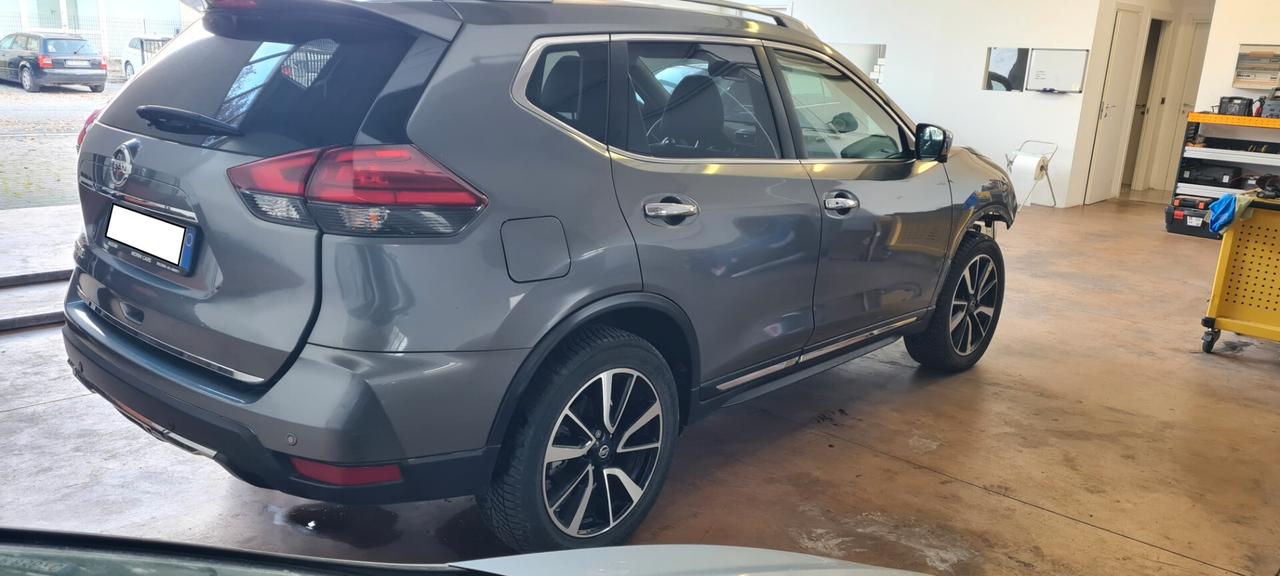 Nissan X-Trail 2.0 dCi 4WD Tekna
