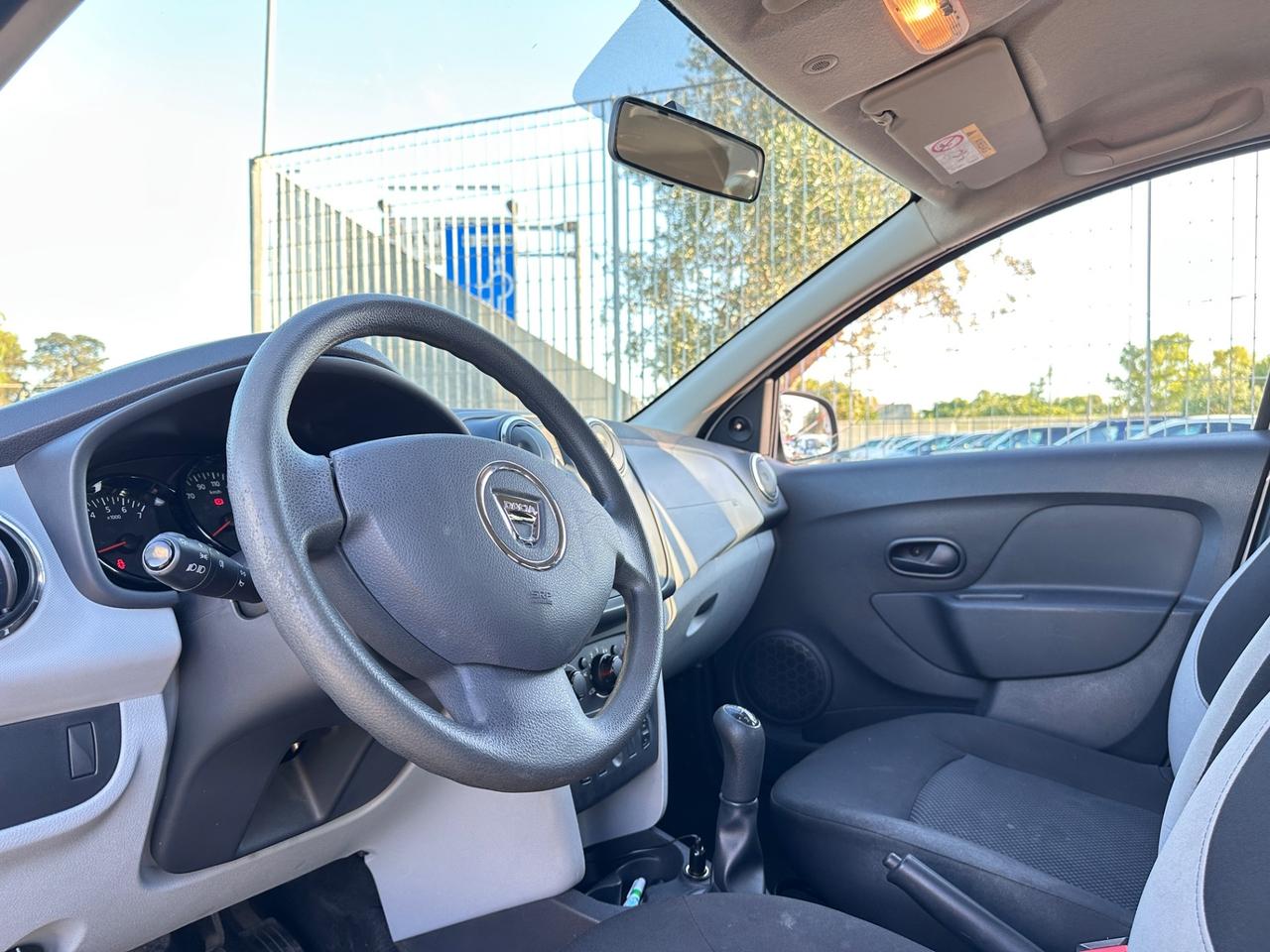 Dacia Sandero 1.2 GPL 75CV Ambiance-2013