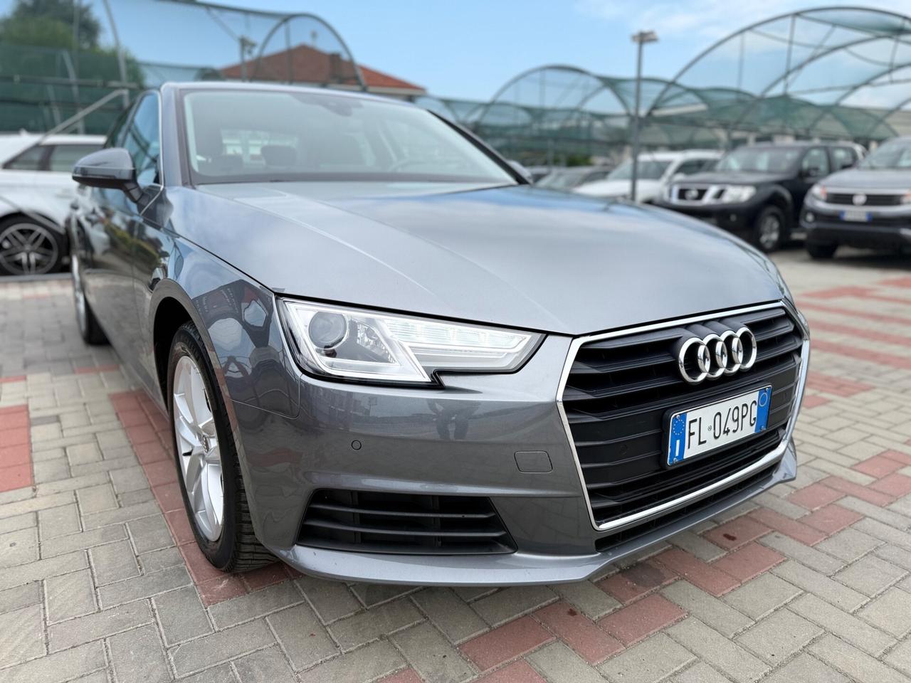 Audi A4 2.0 TDI BERLINA 150 CV ultra S tronic Sport