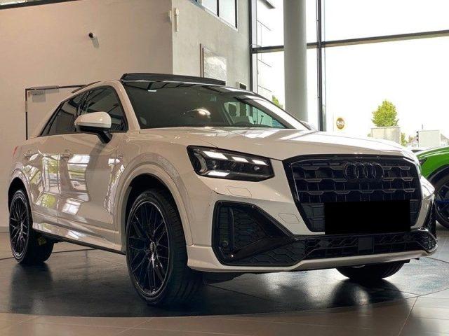 AUDI Q2 35 TFSI 3X S-LINE MATRIX PANORAMA CERCHI 19" BLACK
