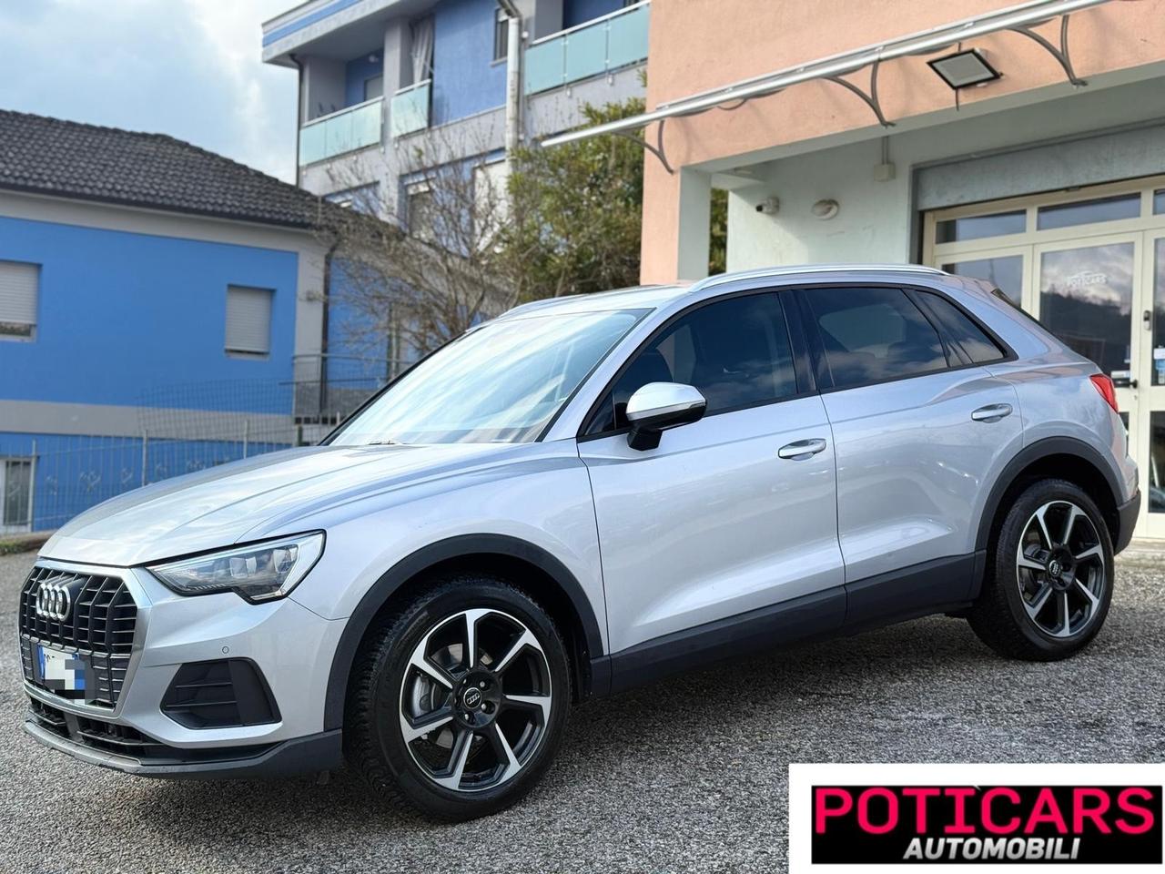 Audi Q3 35 TDI S tronic Business Advanced