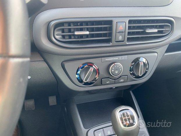 HYUNDAI i10 1.0 MPI Advanced