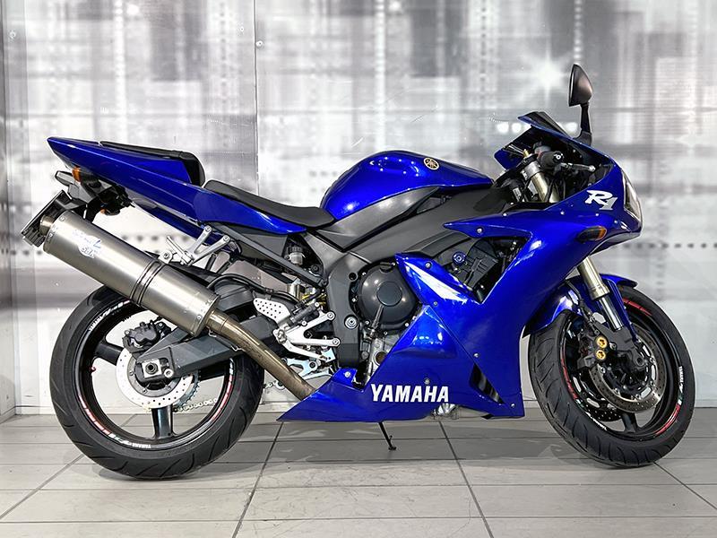 Yamaha YZF R1