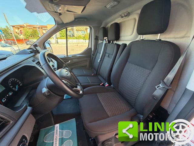 FORD Transit Custom 300 L2H1 2.0 EcoBlue 130cv Furgone Trend