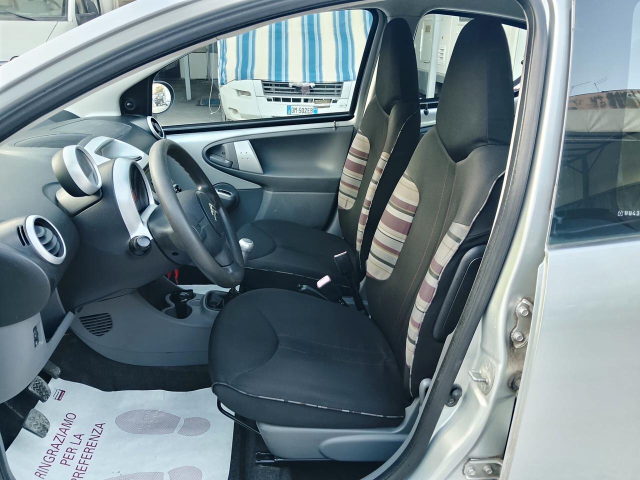 Citroen C1 1.0 5 porte 2010 FIAMMANTE 12 MESI DI GARANZIA