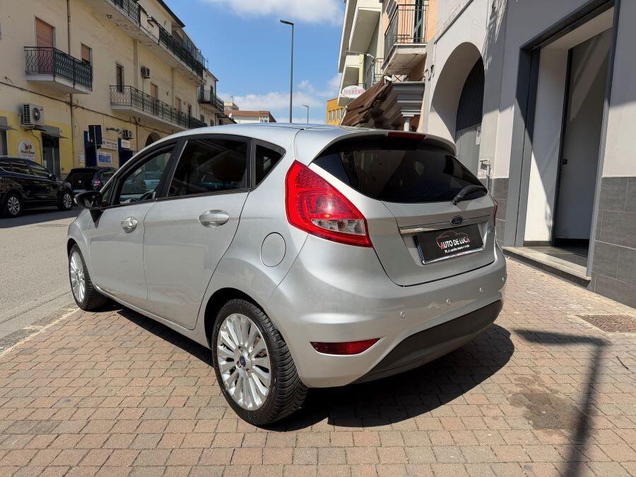 ford fiesta 1.2 titanium certificata uniproprieta