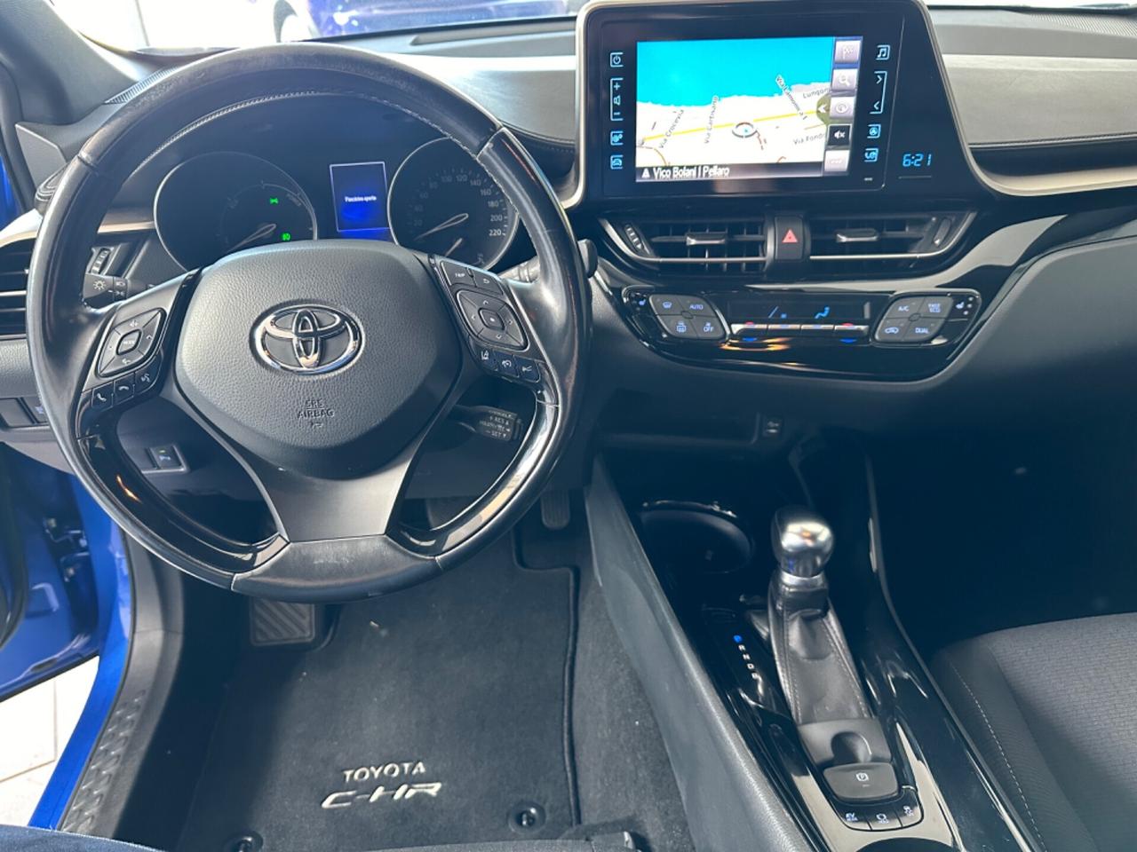 Toyota C-HR 1.8 Hybrid E-CVT Trend