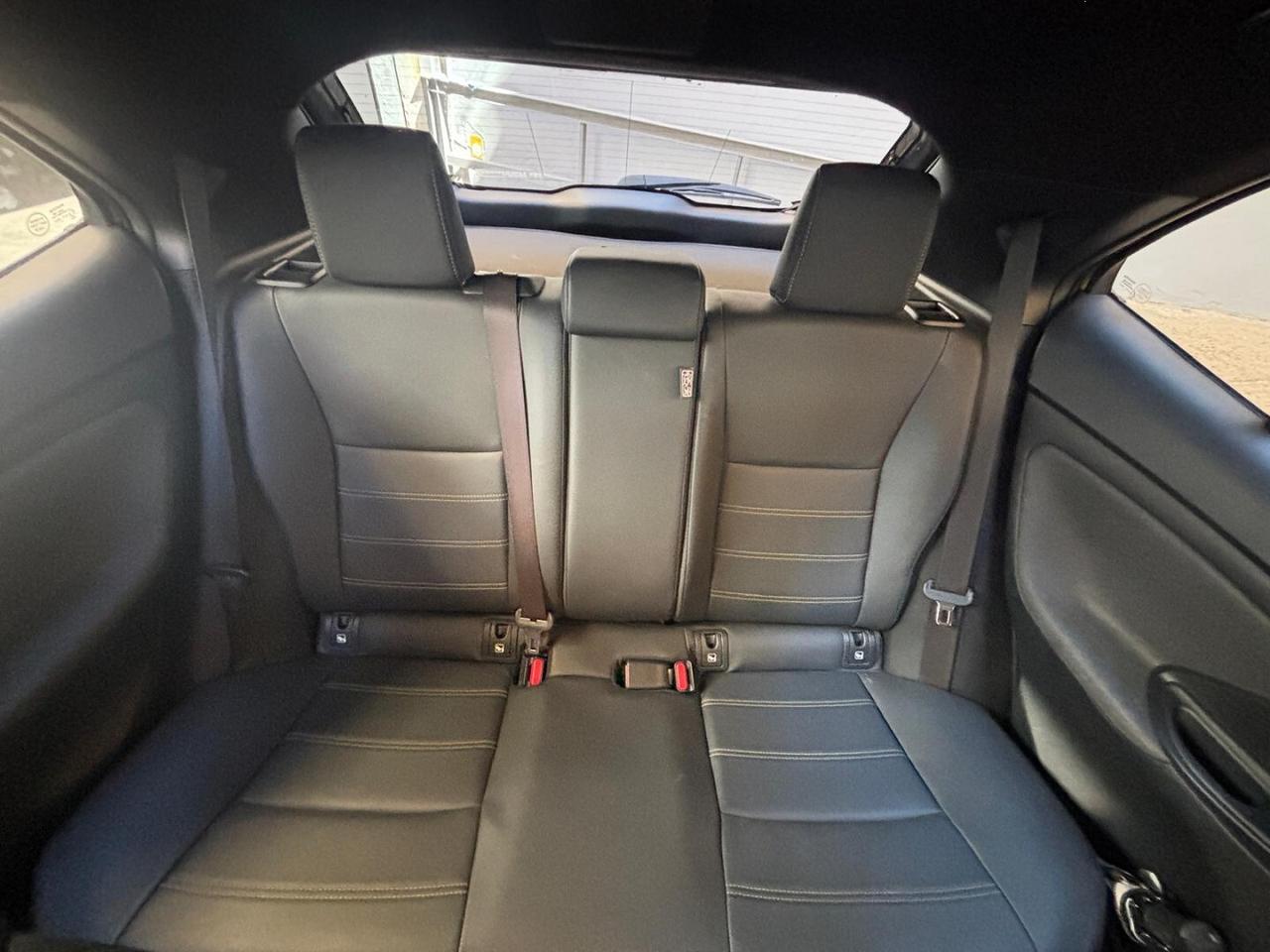 TOYOTA YARIS CROSS HYBRID 1.5 PREMIERE