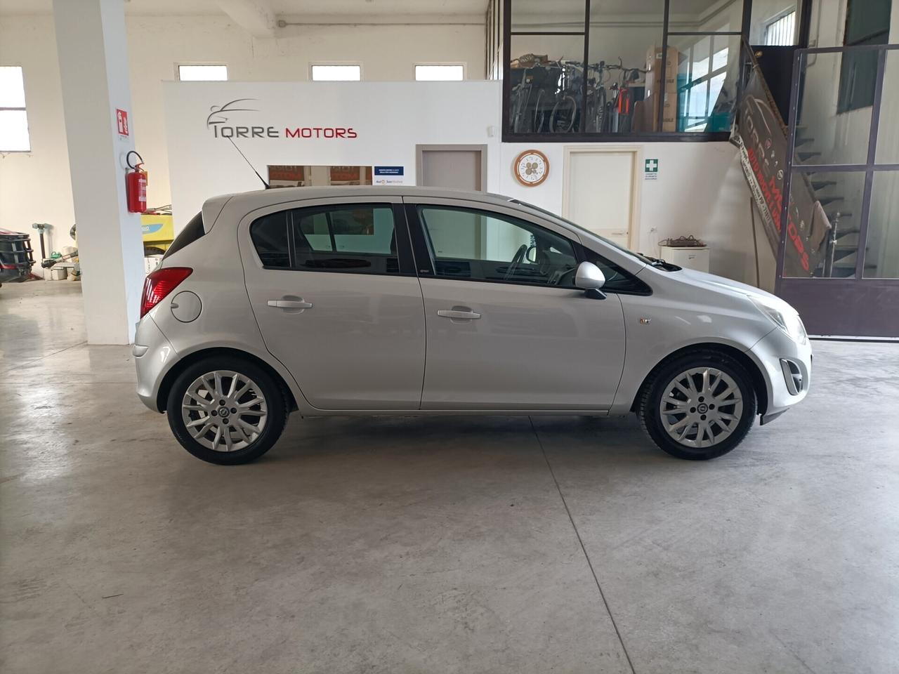 Opel Corsa 1.3 CDTI 95CV F.AP. 5 porte Cosmo - 10/2011