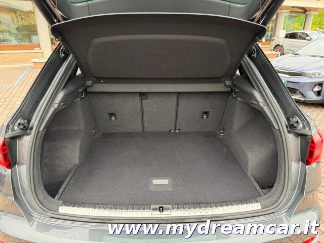 AUDI Q3 35 TDI quattro S-Line S Tronic edition