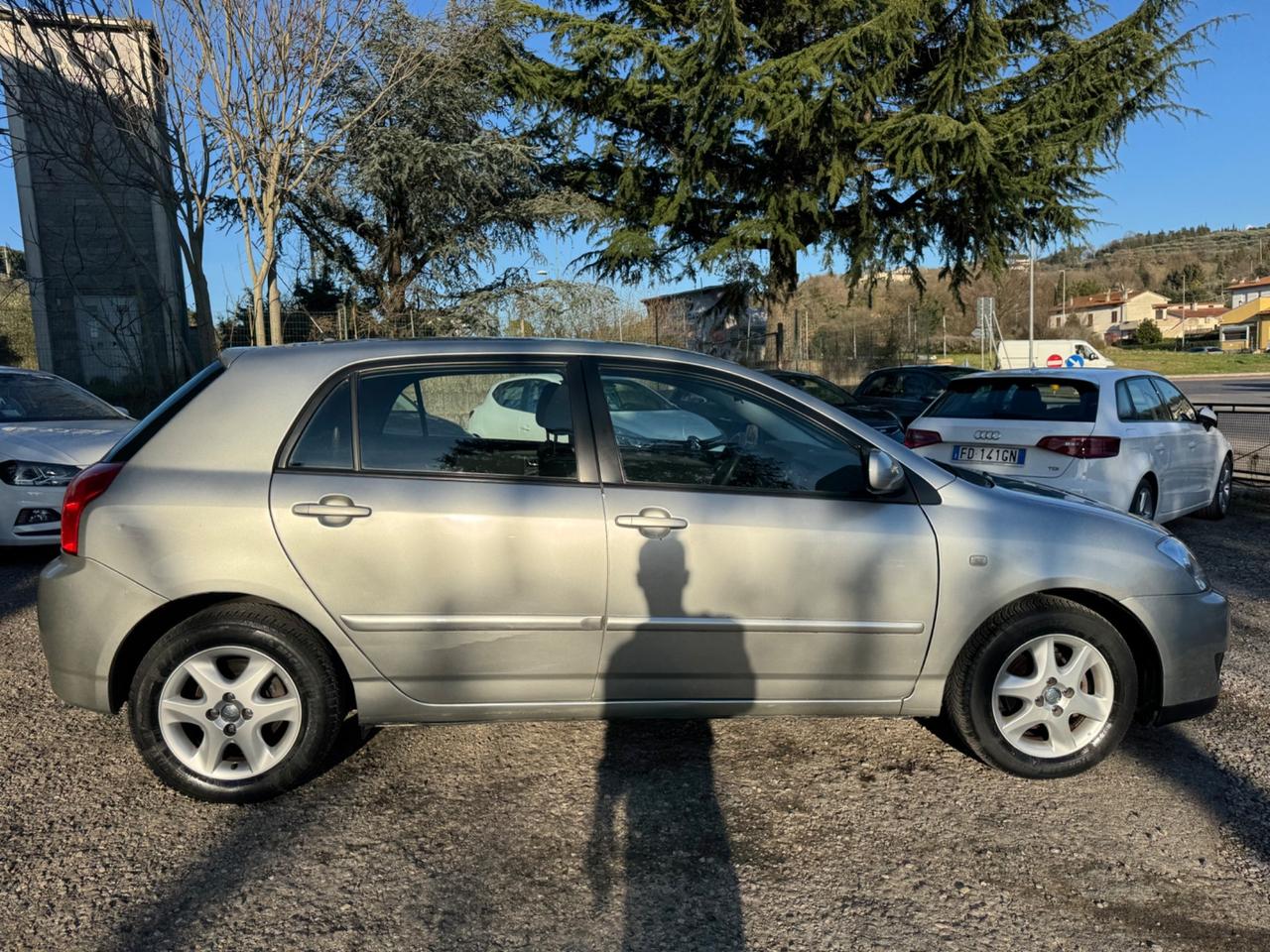 Toyota Corolla 1.6 16V 5 porte Sol ESP