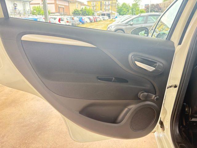 FIAT Punto 1.4 8V 5 porte Easypower Lounge