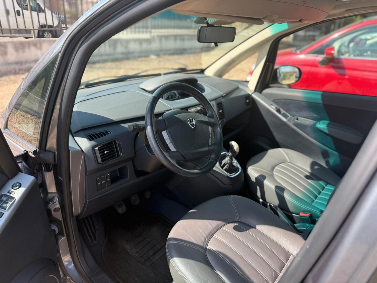Lancia MUSA 1.6 Multijet Poltrona Frau