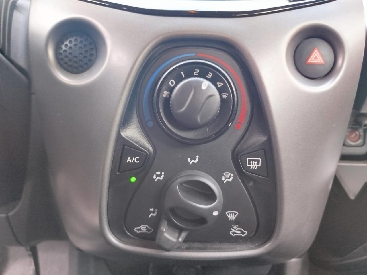 AYGO 1.0 AUTOMATICA*PREZZO VERO* CONNECT - UNIPRO- GARANZIA 12 MESI