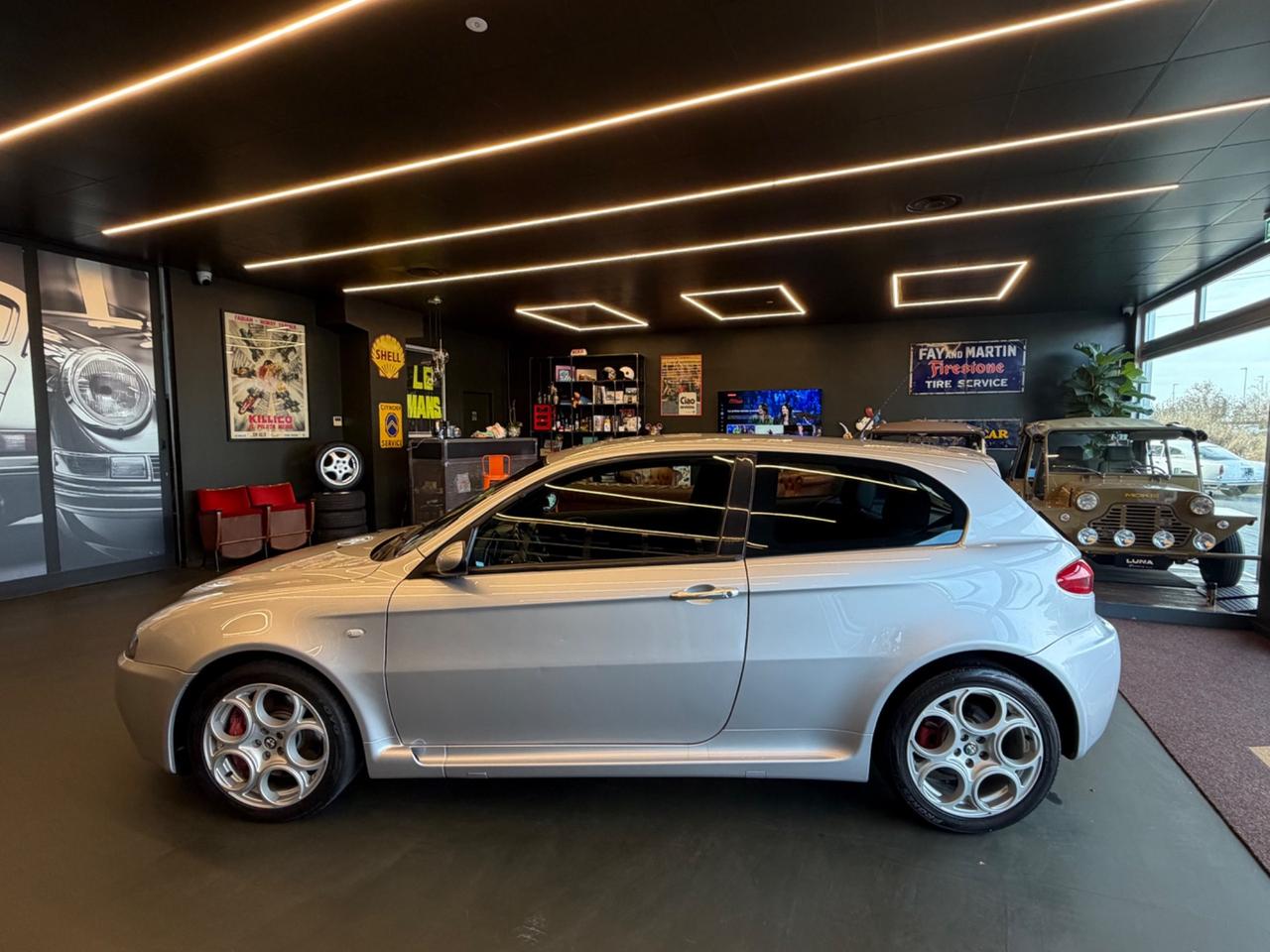 Alfa Romeo 147 3.2i V6 24V cat Selespeed 3 porte GTA