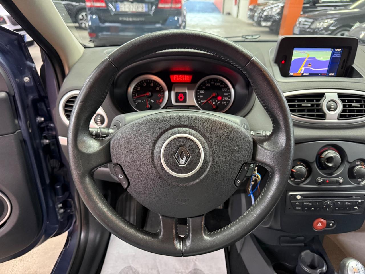 Renault Clio 1.2 16V 5 porte Dynamique