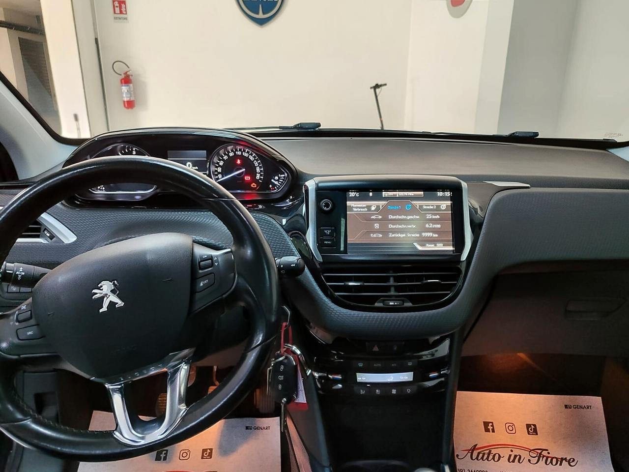 PEUGEOT 2008 1.6 ALLURE TETTO PANORAMICO