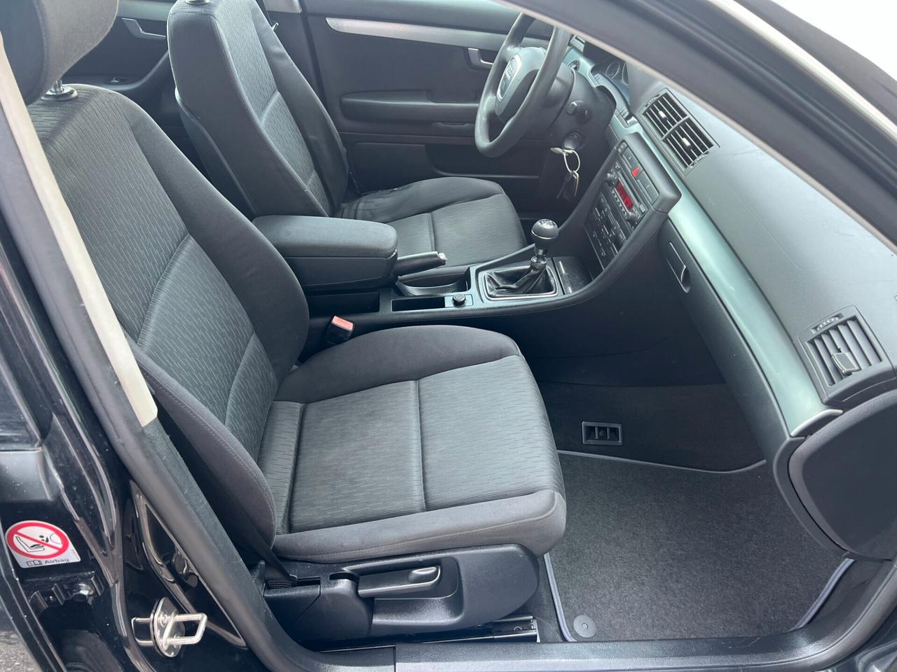 AUDI A4 1.9 TDI 115CV
