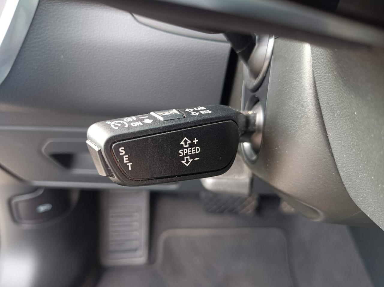 Audi A6 allroad 45 TDI 3.0 quattro S tronic Business Advanced