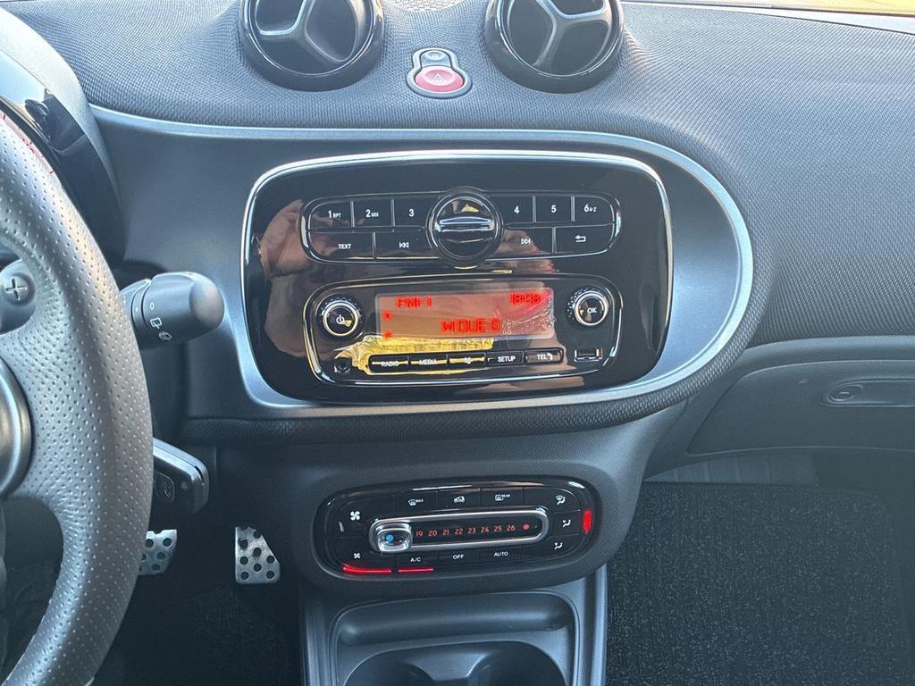 Smart fortwo 1.0 Passion 71cv twinamic my18
