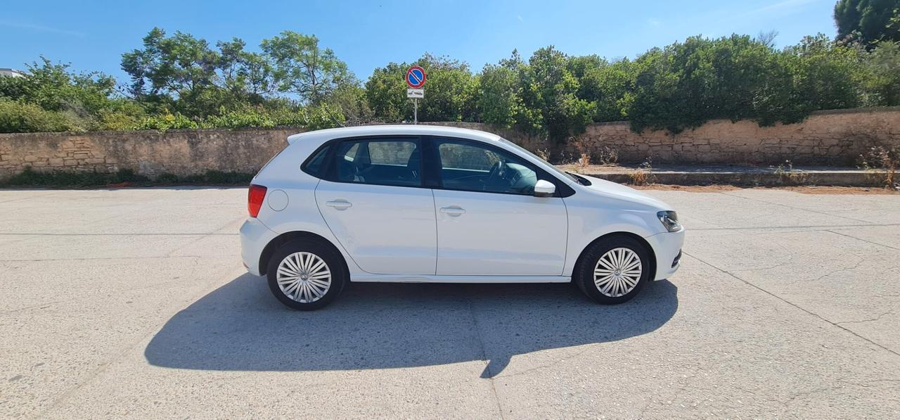 Volkswagen Polo 1.0 MPI 5p. Trendline