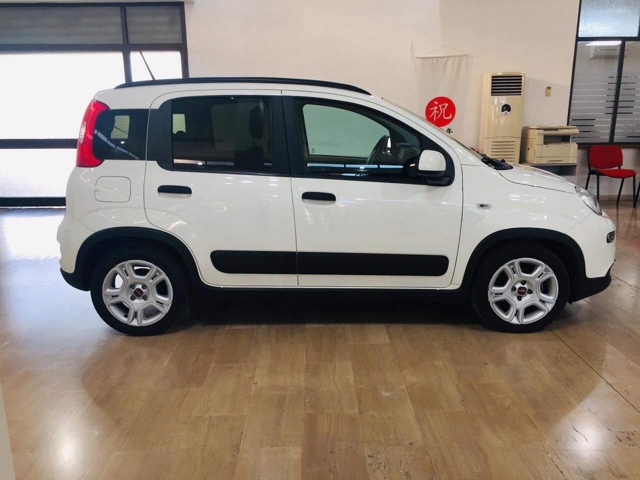 FIAT Panda 1.0 FireFly Hybrid