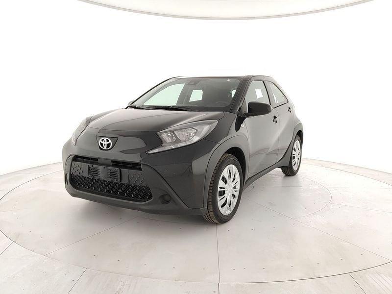 Toyota Aygo X 1.0 VVT-i 72 CV 5 porte Active!OK NEO PATENTATI