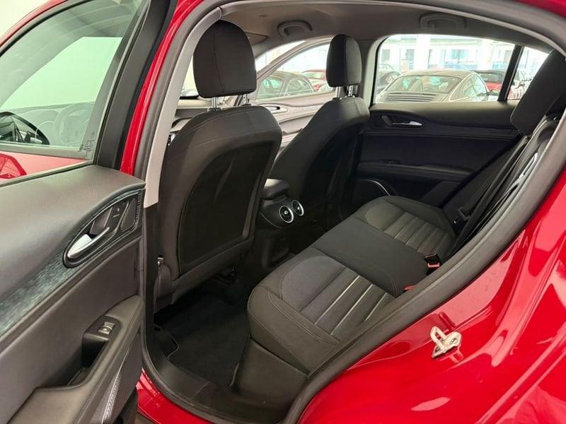 Alfa Romeo Stelvio 2.2 Turbo Diesel 190CV Business AT8 RWD