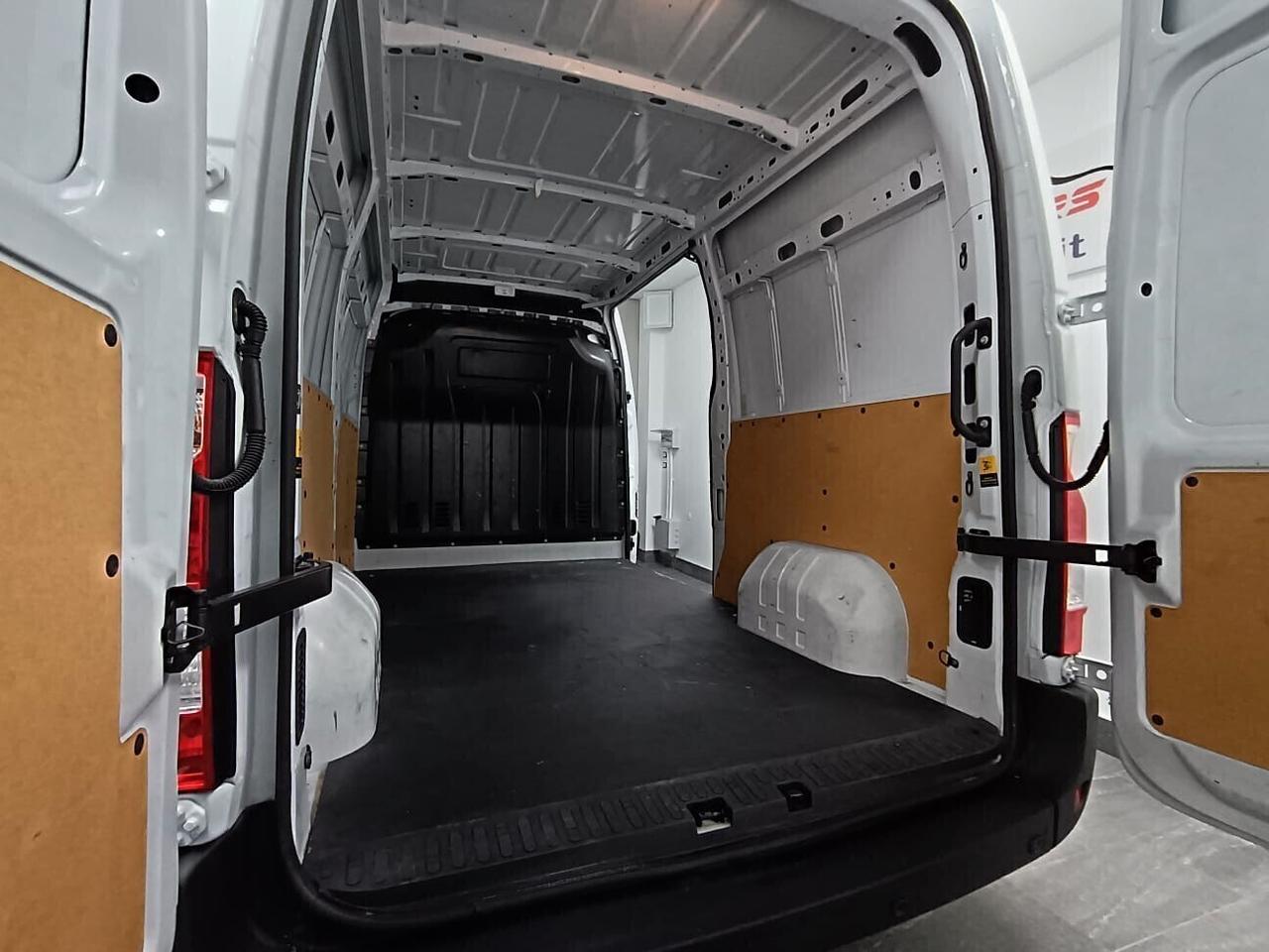RENAULT MASTER 2.3