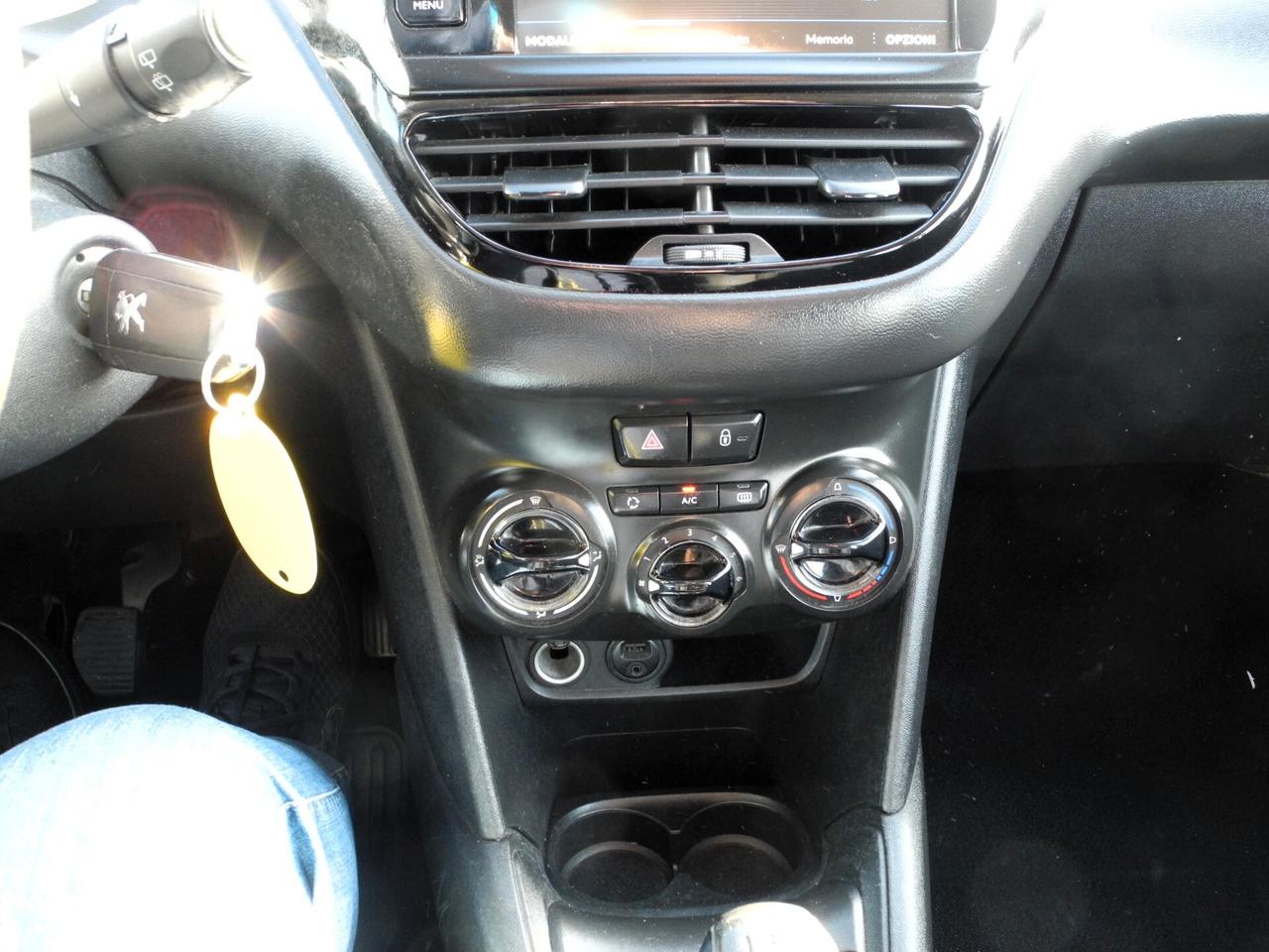 Peugeot 208 BlueHDi 75 5 porte Active