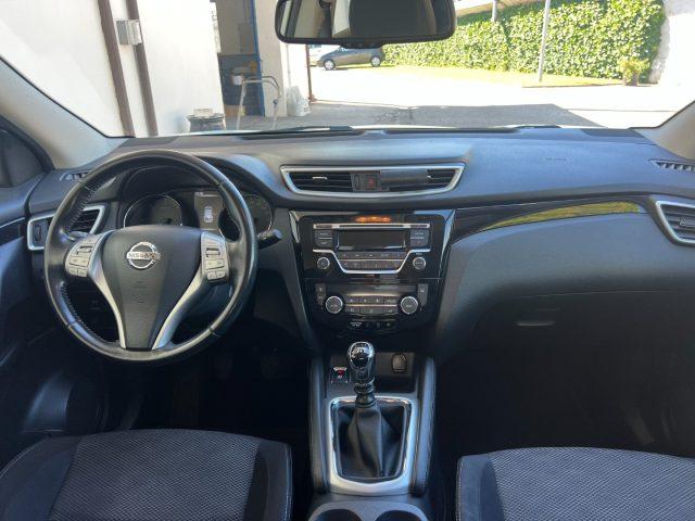 NISSAN Qashqai 1.5 dCi Tekna AUTO PER NEOPATENTATI