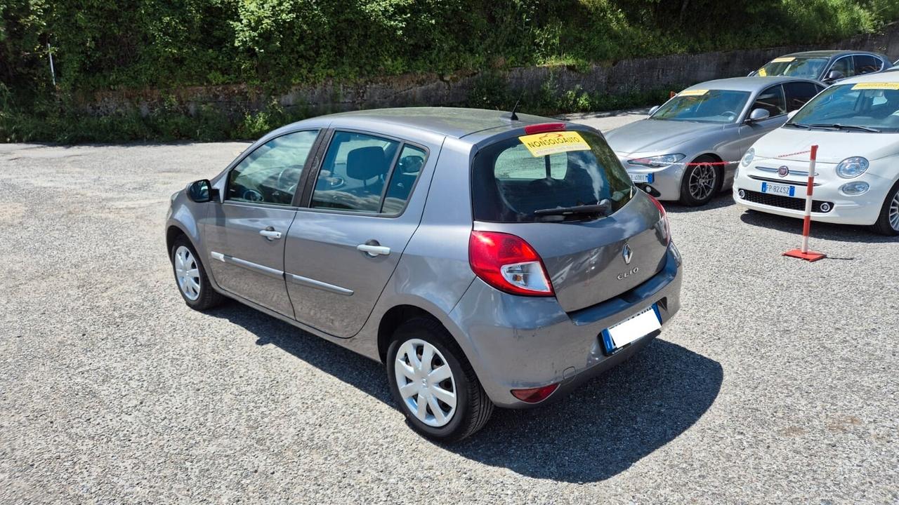 Renault Clio 1.2 16V 5p Dynamique -2011 -Navigatore
