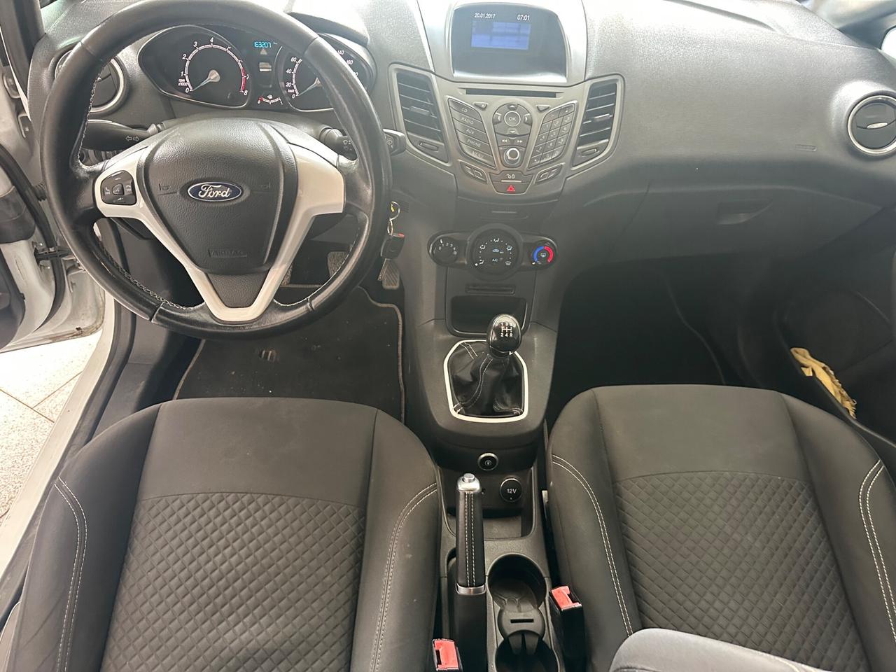Ford Fiesta 1.4 5 porte Bz.- GPL Black & White Edition