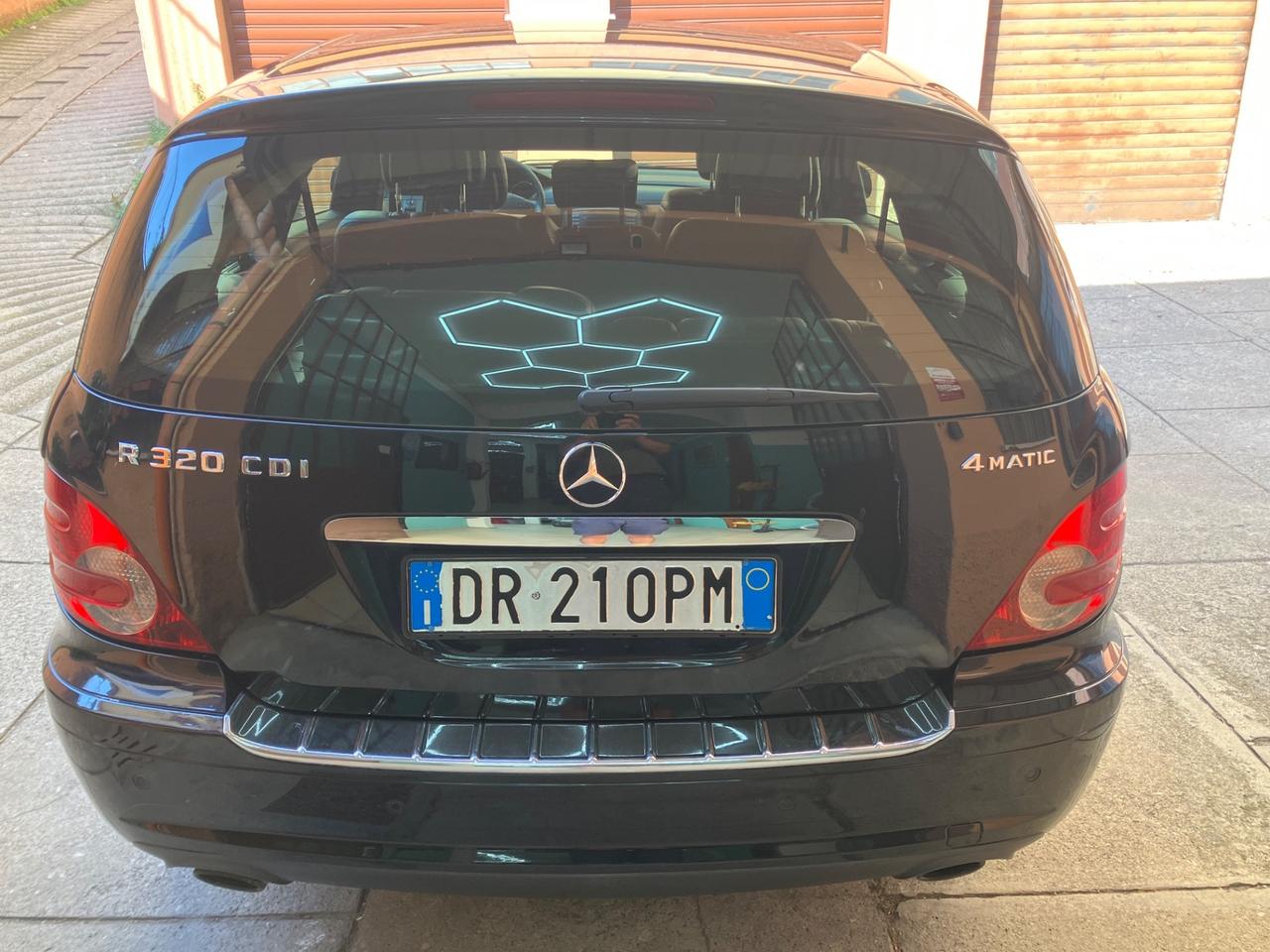Mercedes-benz R 320 CDI cat 4Matic