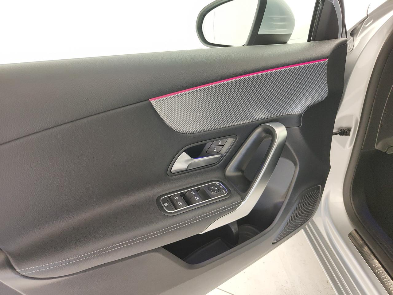 Mercedes-Benz A 180 Sport auto