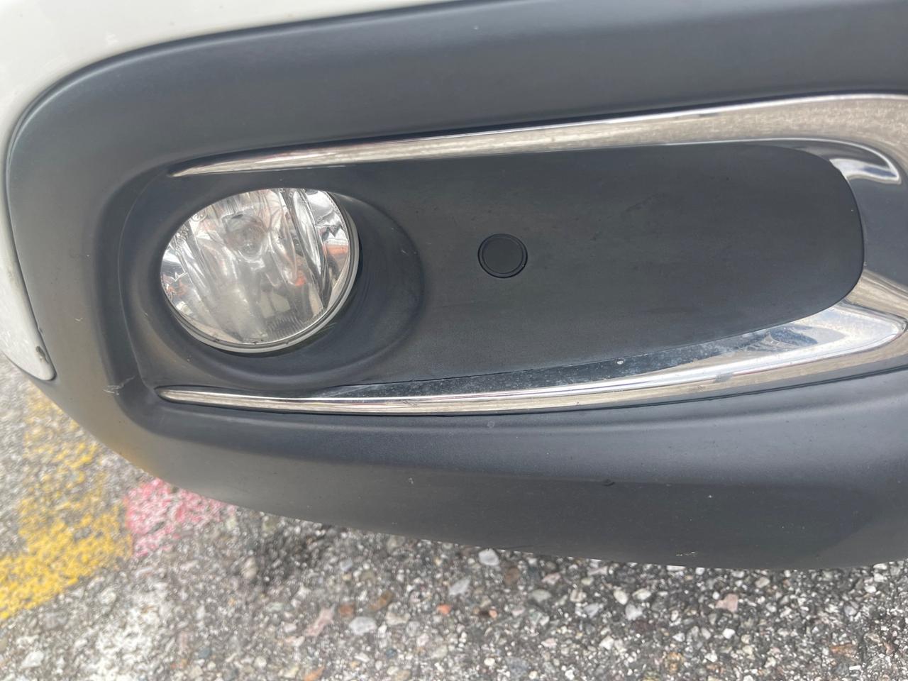 Peugeot 2008 1.6 e-HDi 115 CV Stop&Start Féline