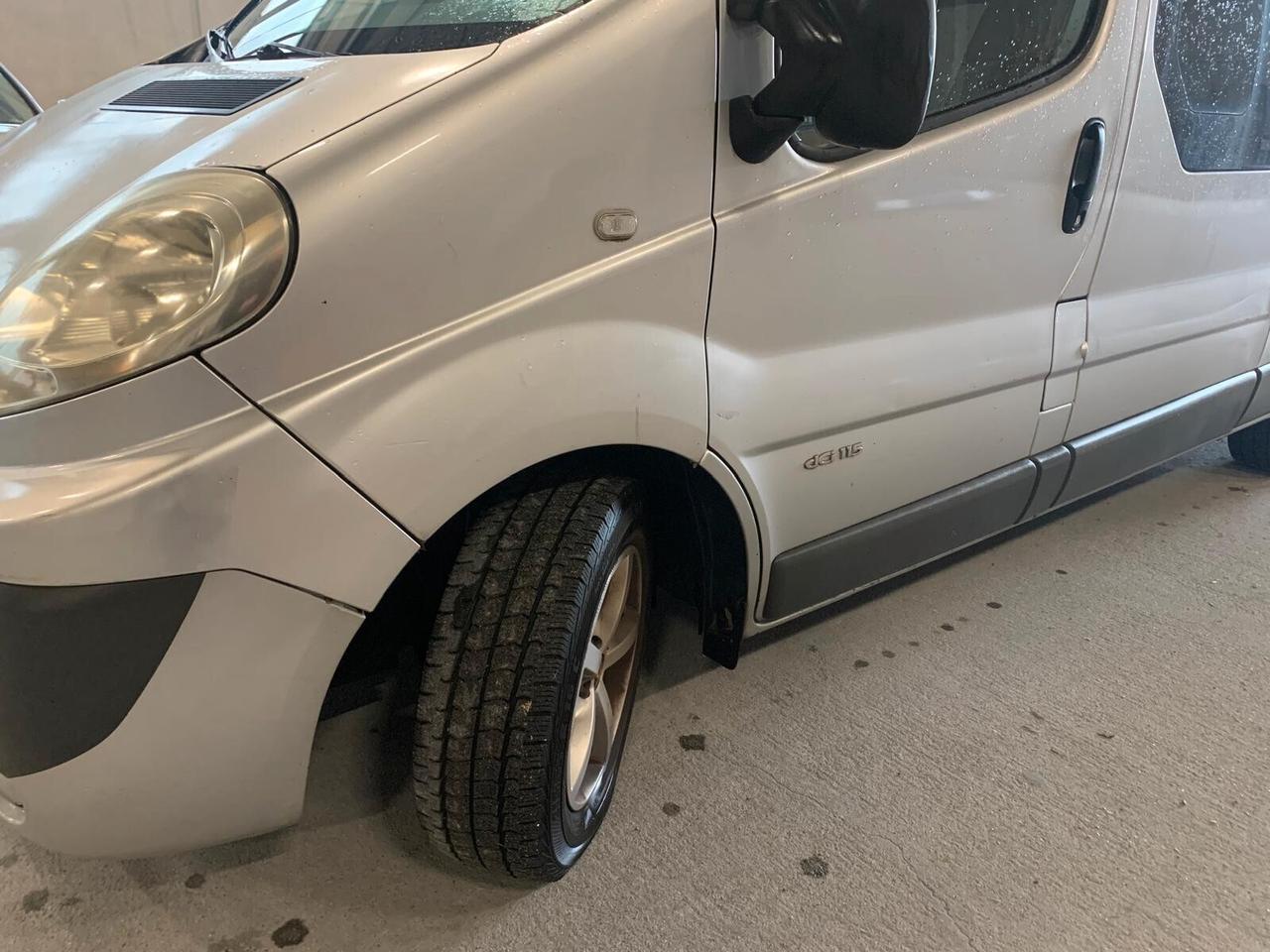 Renault Trafic Passenger 9 posti Camperizzato