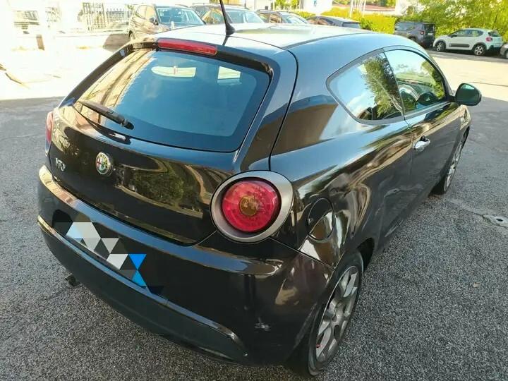 Alfa Romeo MiTo 1.4 78 CV Distinctive Sport Pack
