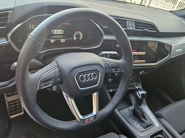 AUDI Q3 45 TFSI e S tronic Identity Black Sline da ?499,00