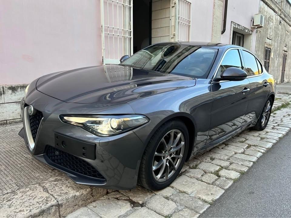 Alfa Romeo Giulia 2.2 Turbodiesel 136 CV Business