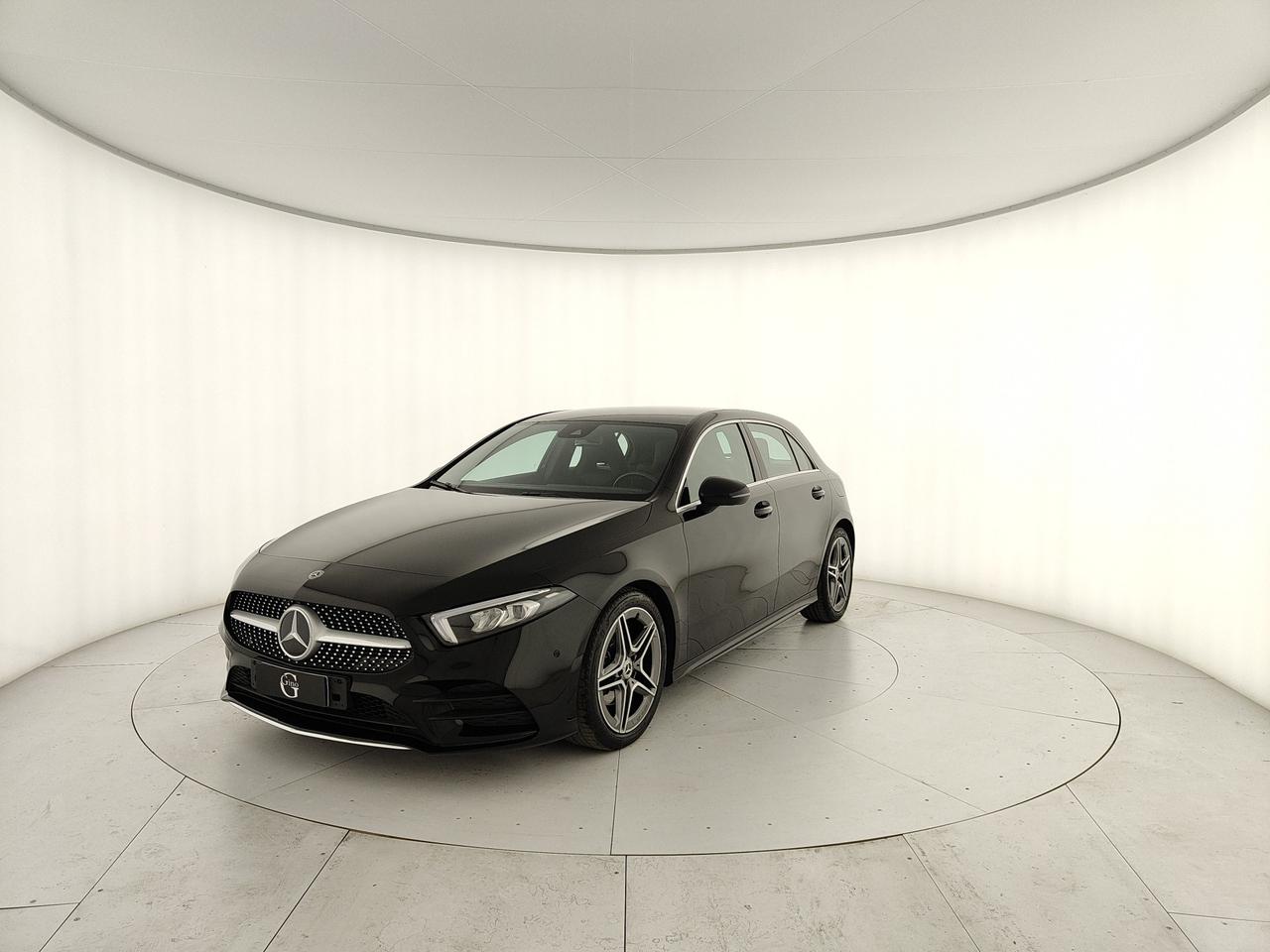Mercedes-Benz A 180 Premium auto