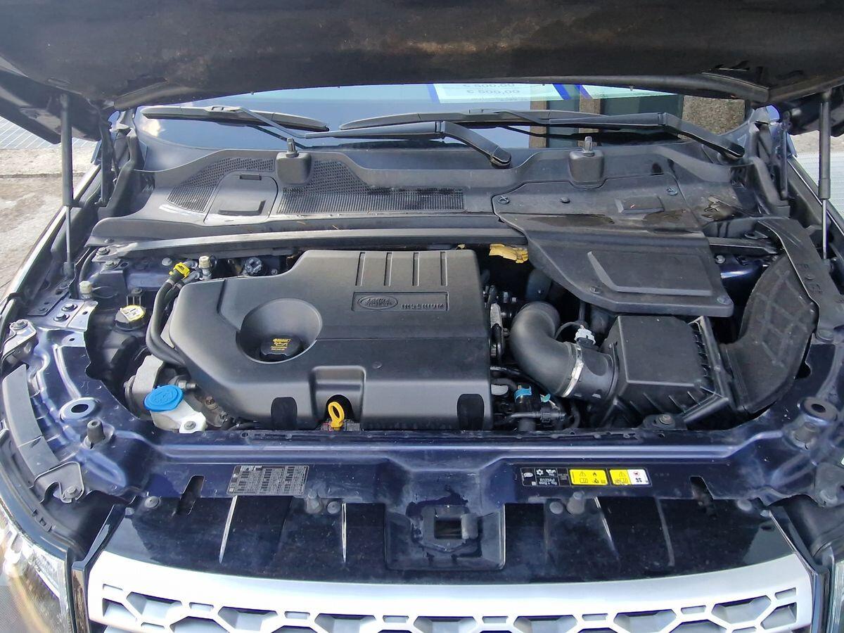 LAND ROVER DISCOVERY SPORT 2.0 PURE