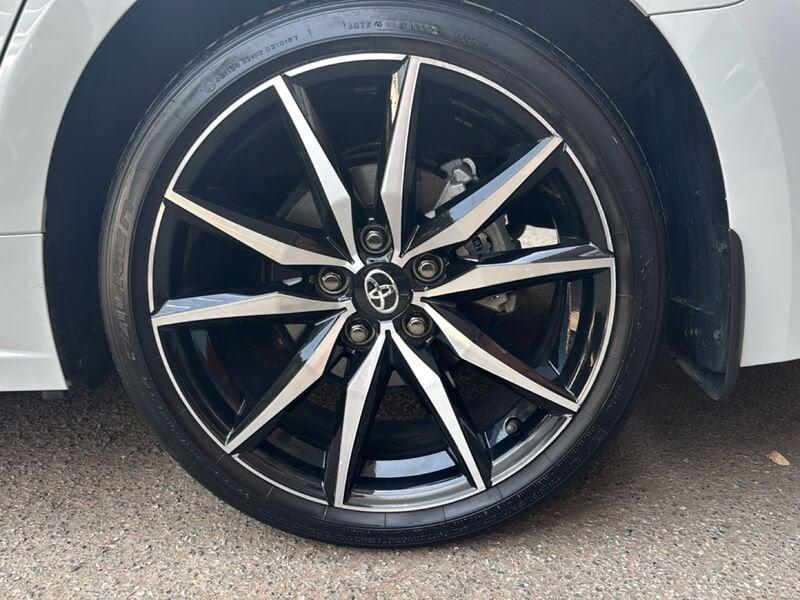 Toyota Corolla TS 2.0 Hybrid GR Sport